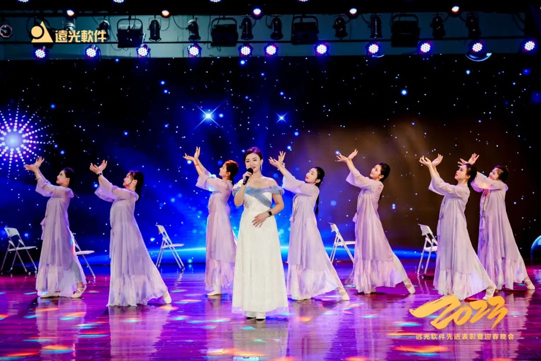 lin0atgcazl.jpg lin0atgcazl.jpg