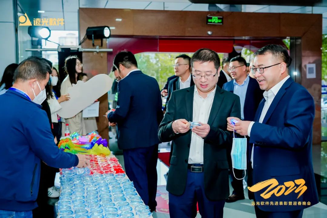 0mxa0t0rwpo.jpg 0mxa0t0rwpo.jpg