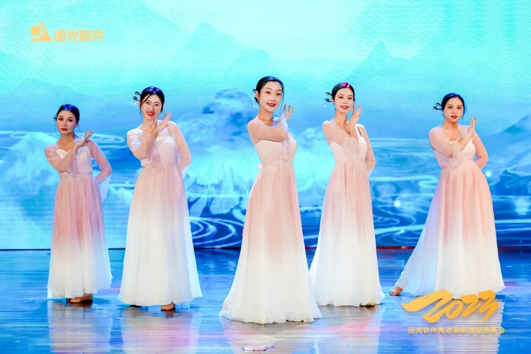 cts0qm3lrbd.jpg cts0qm3lrbd.jpg