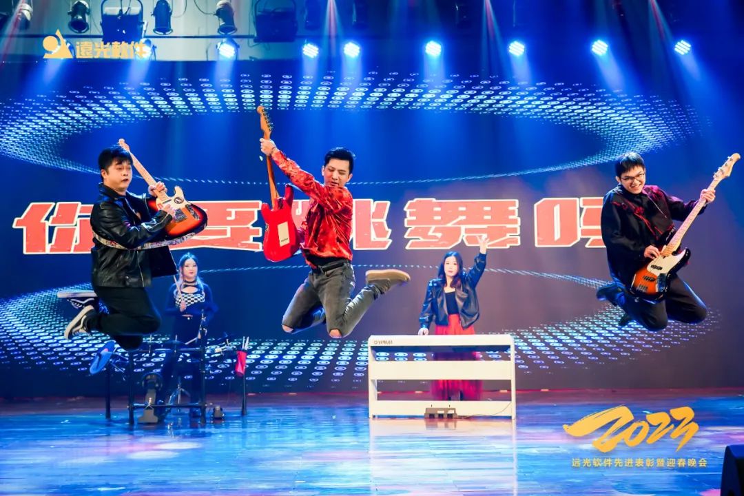 t3b54zwkkma.jpg t3b54zwkkma.jpg