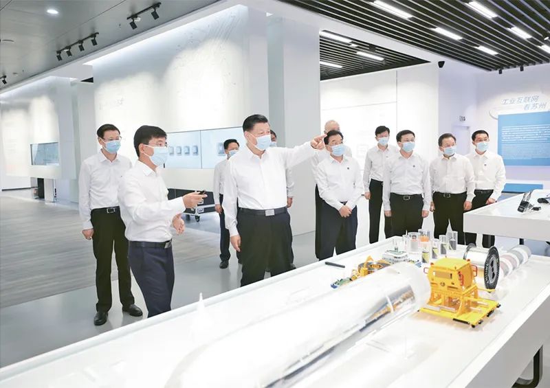 習近平:加強基礎研究 實現(xiàn)高水平科技自立自強