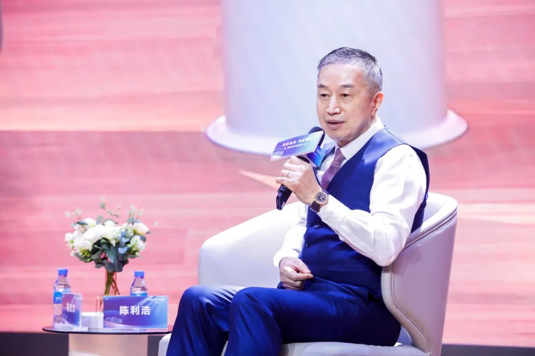 “青藍(lán)交融 珠商訪談”④ | 走近遠(yuǎn)光，對話陳利浩董事長